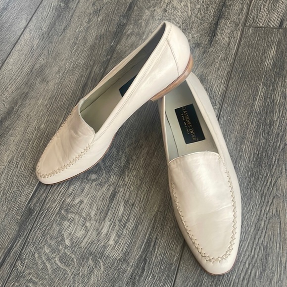 Nwt Classiques Enterior Shoes Italian Size 9.5 Ivory Soft Leather